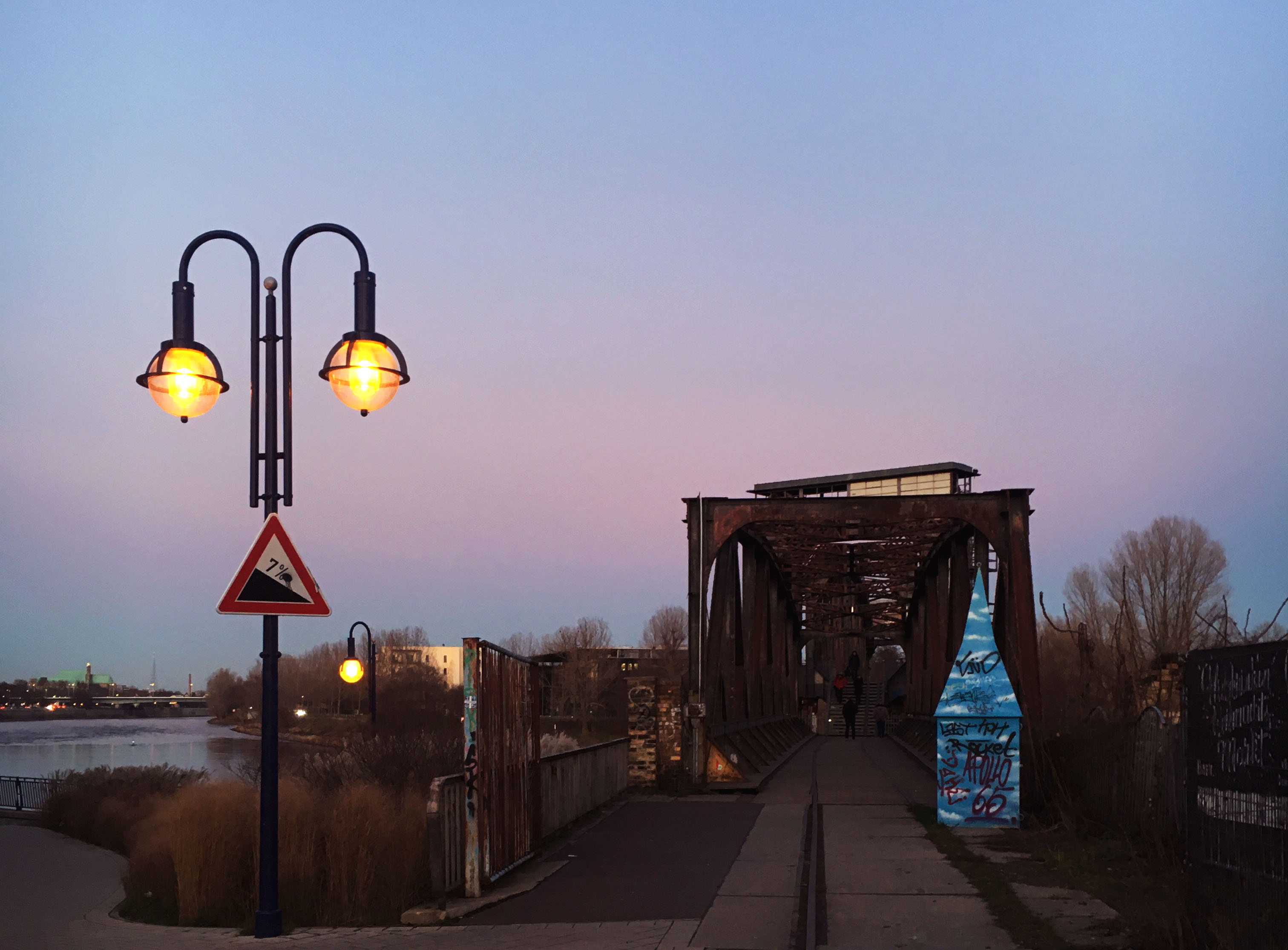 Hubbrücke-Magdeburg-2.jpg